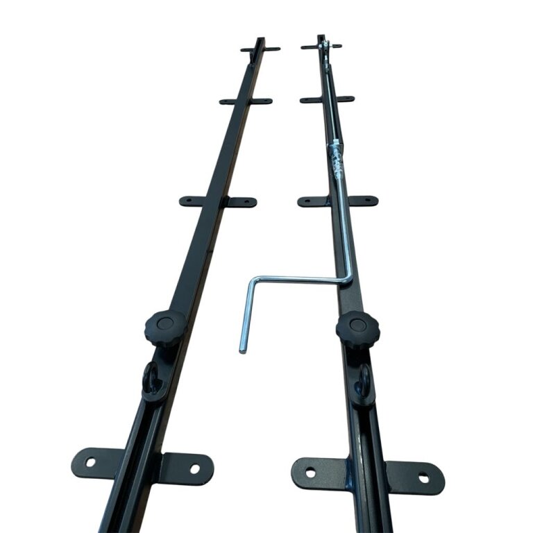 Tinklinio stovai montuojami prie sienos 250cm Tinklinio stovai montuojami prie sienos 250cm